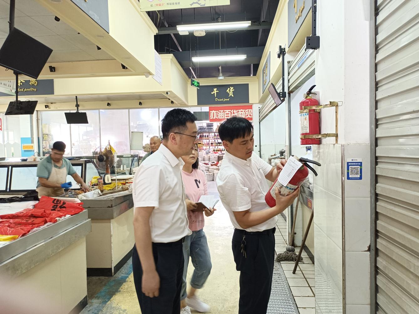 管好“菜籃子”，守護(hù)“大民生”國資運(yùn)營公司開展菜市場(chǎng)大巡查