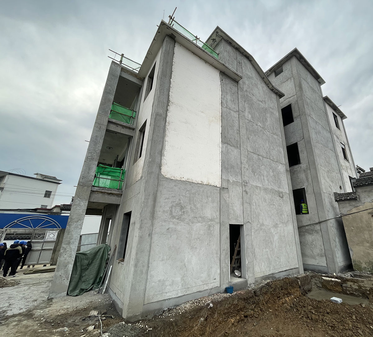黨建引領(lǐng)進(jìn)工地，支部聯(lián)動(dòng)促發(fā)展