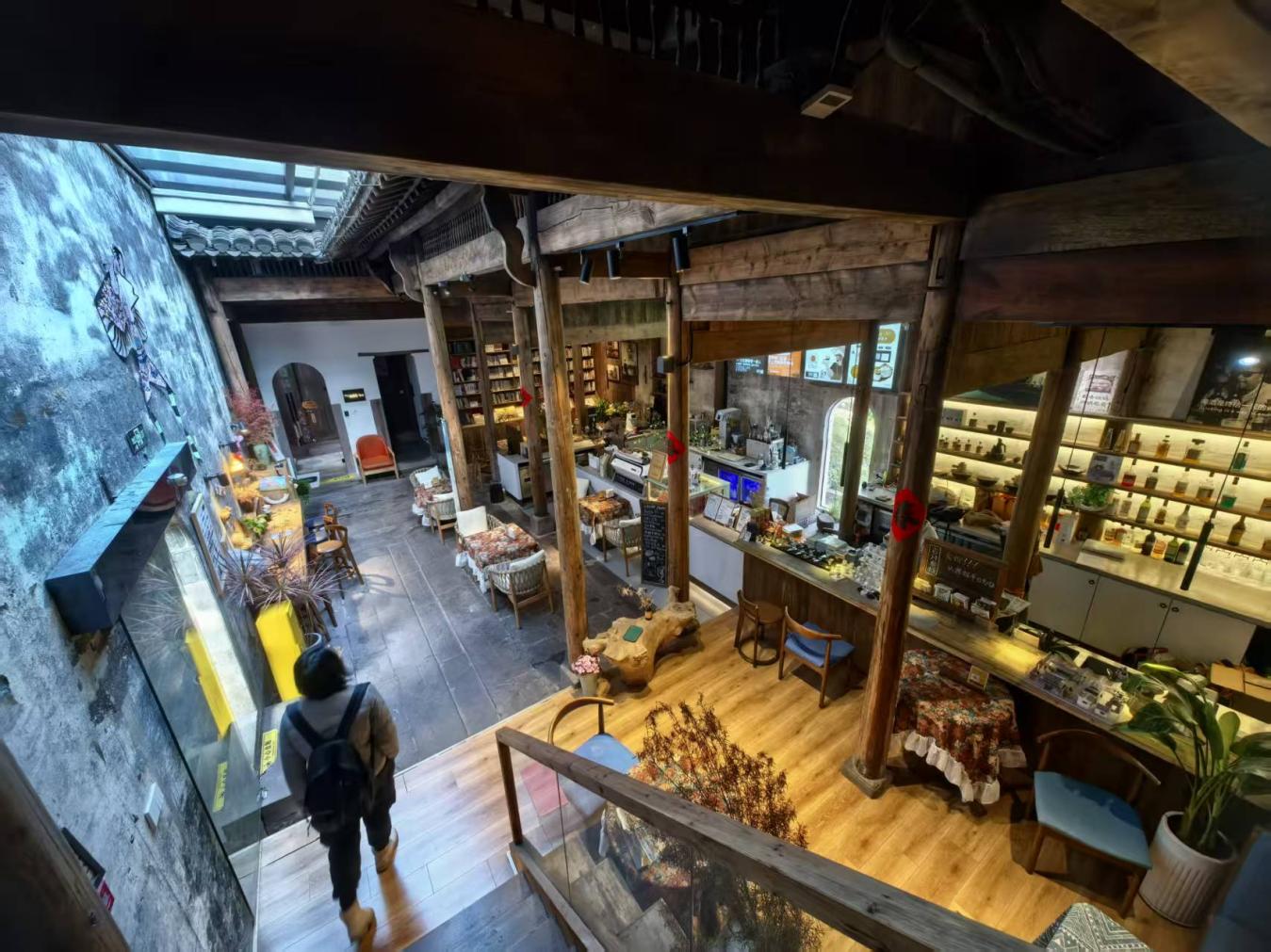 聚焦文化傳承與項目創(chuàng)新，華誼兄弟赴黃山市開展合作考察